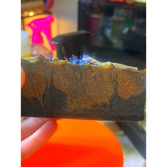 Volanic Flower - Hibiscus and Activated Charcoal Cold Process‎ Soap Bar - Picture 2 of 5